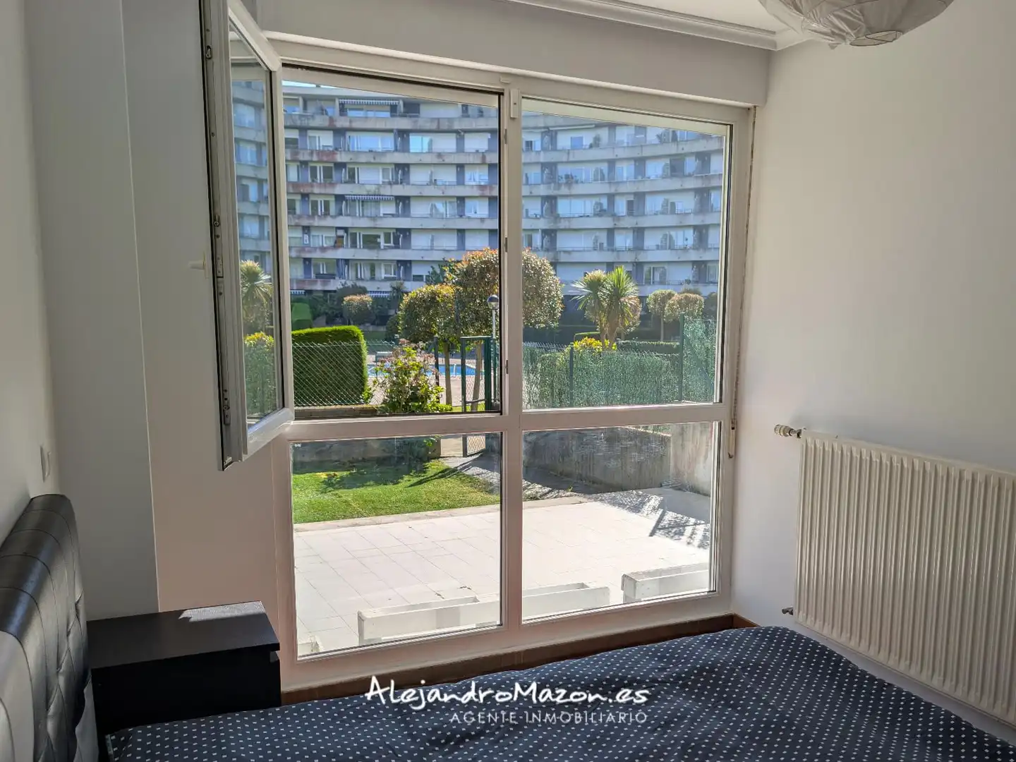 Terraza de Piso en venta en Castro-Urdiales con Calefacción, Jardín privado y Terraza
