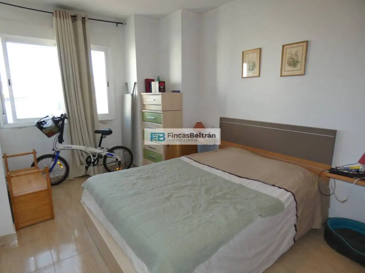 Habitación de Apartamento en venta en Zona Papa Luna - Platja del Gurugú