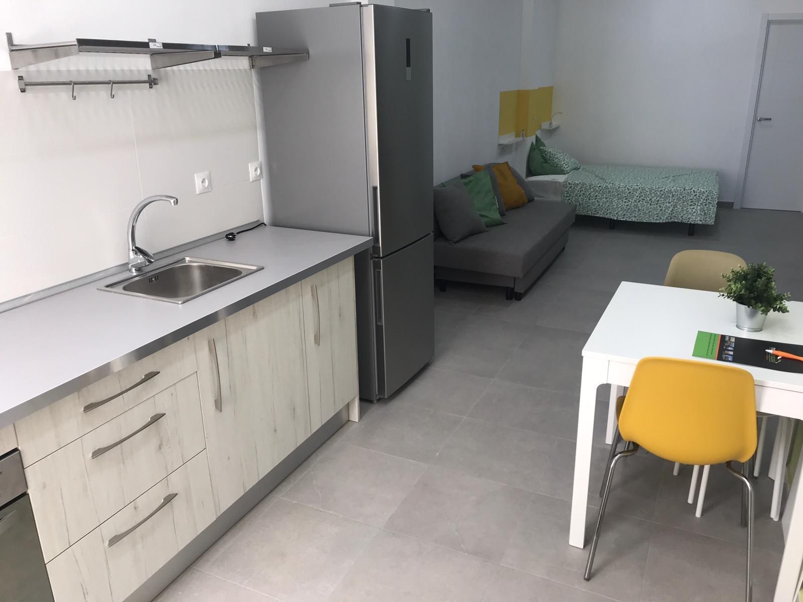 Cuina de Estudi de lloguer en Málaga Capital amb Aire condicionat i Calefacció
