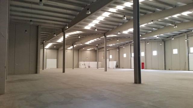 Nave industrial en Alquiler en Llevant en Riudellots de la Selva