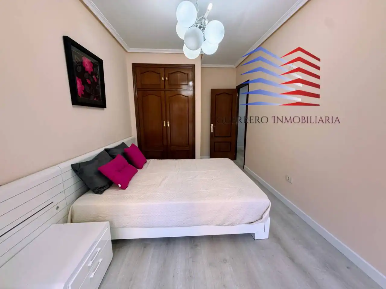 Bedroom of Flat for rent in Ourense Capital   with Heating, Terrace and Furnished