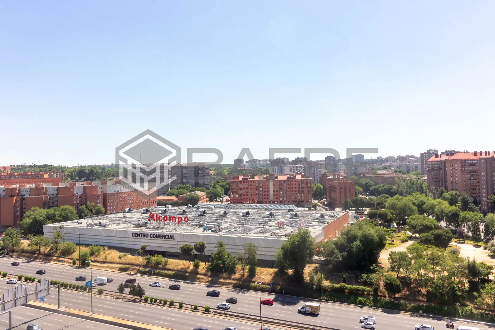 Parking de Piso en venta en Madrid con Aire acondicionado, Calefacción y Parquet