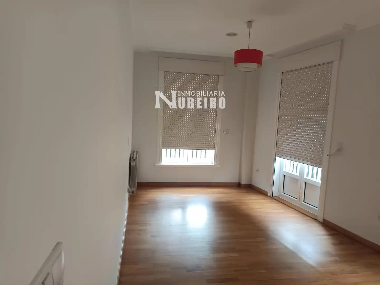 Dormitori de Dúplex de lloguer en Lugo amb Traster