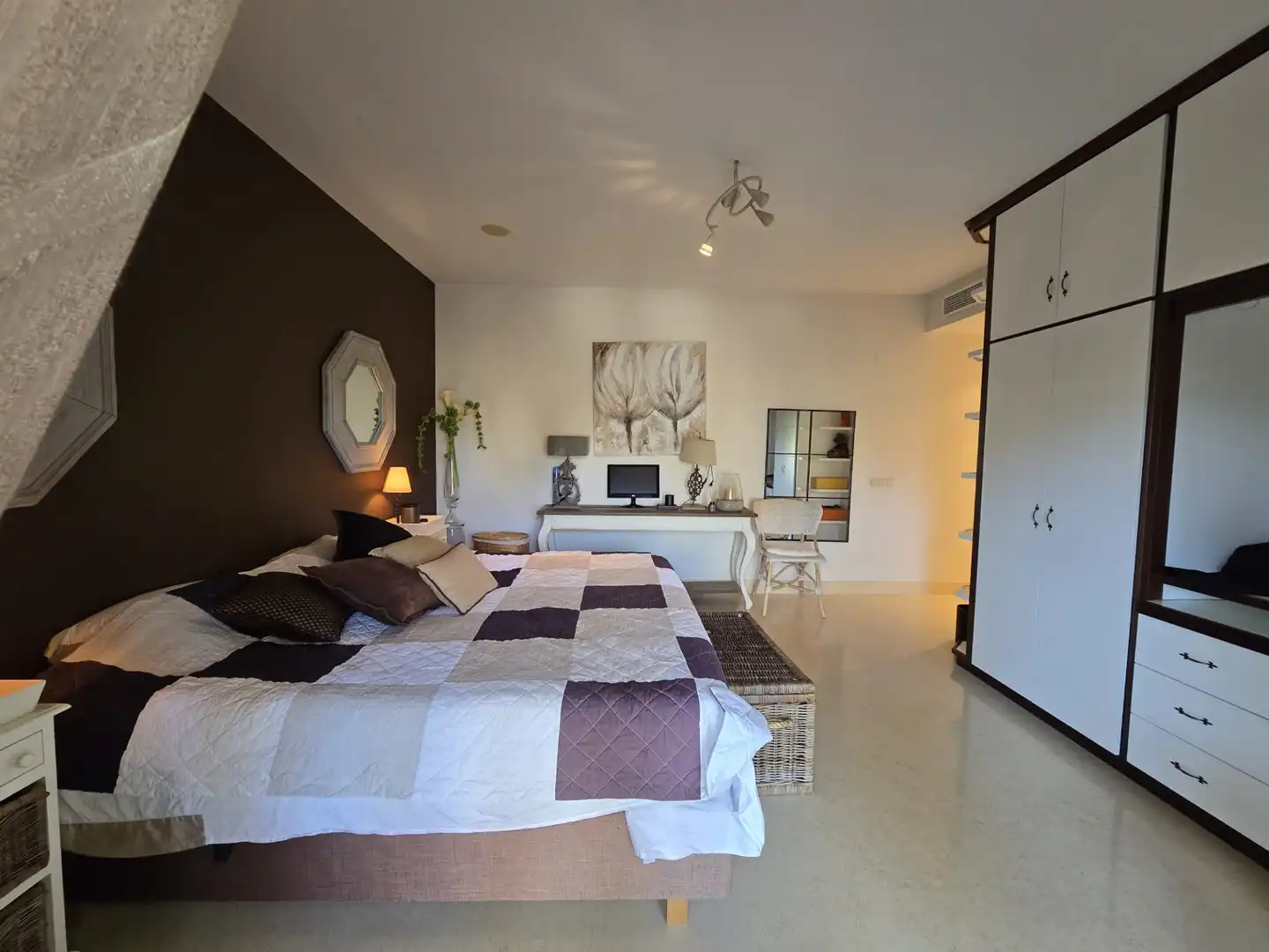 Habitación de Piso en venta en Benahavís con Aire acondicionado, Terraza y Trastero