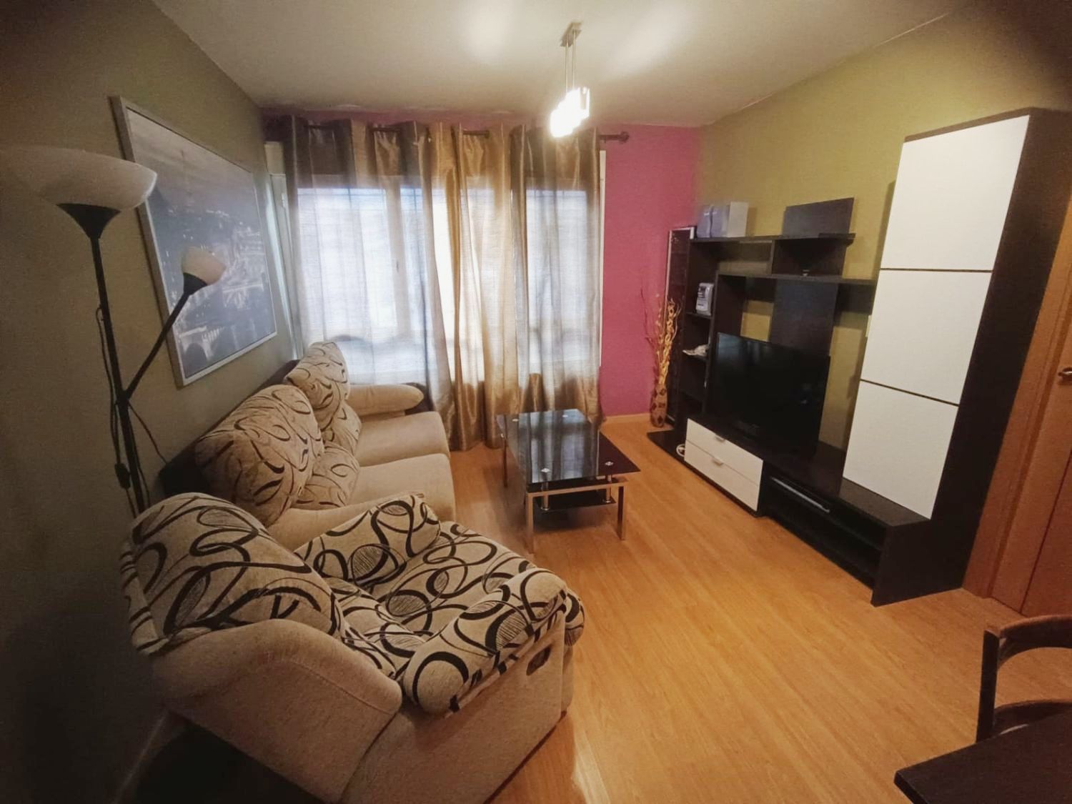 Sala d'estar de Pis de lloguer en Miguelturra amb Calefacció