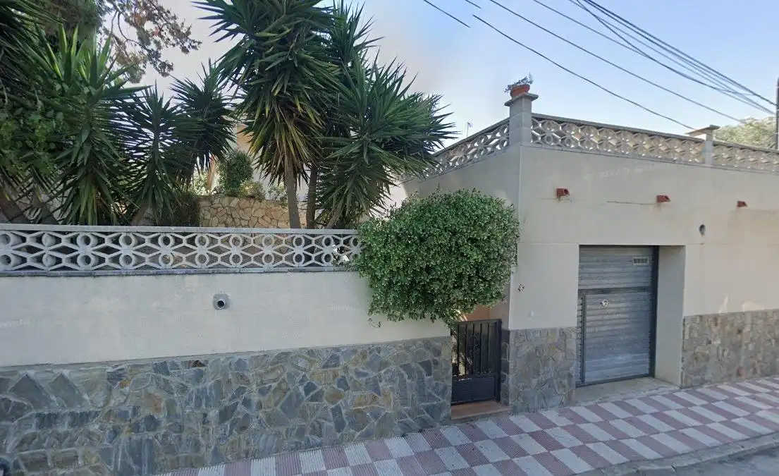Haus mit Pool zum Verkauf in Carrer AVET 43