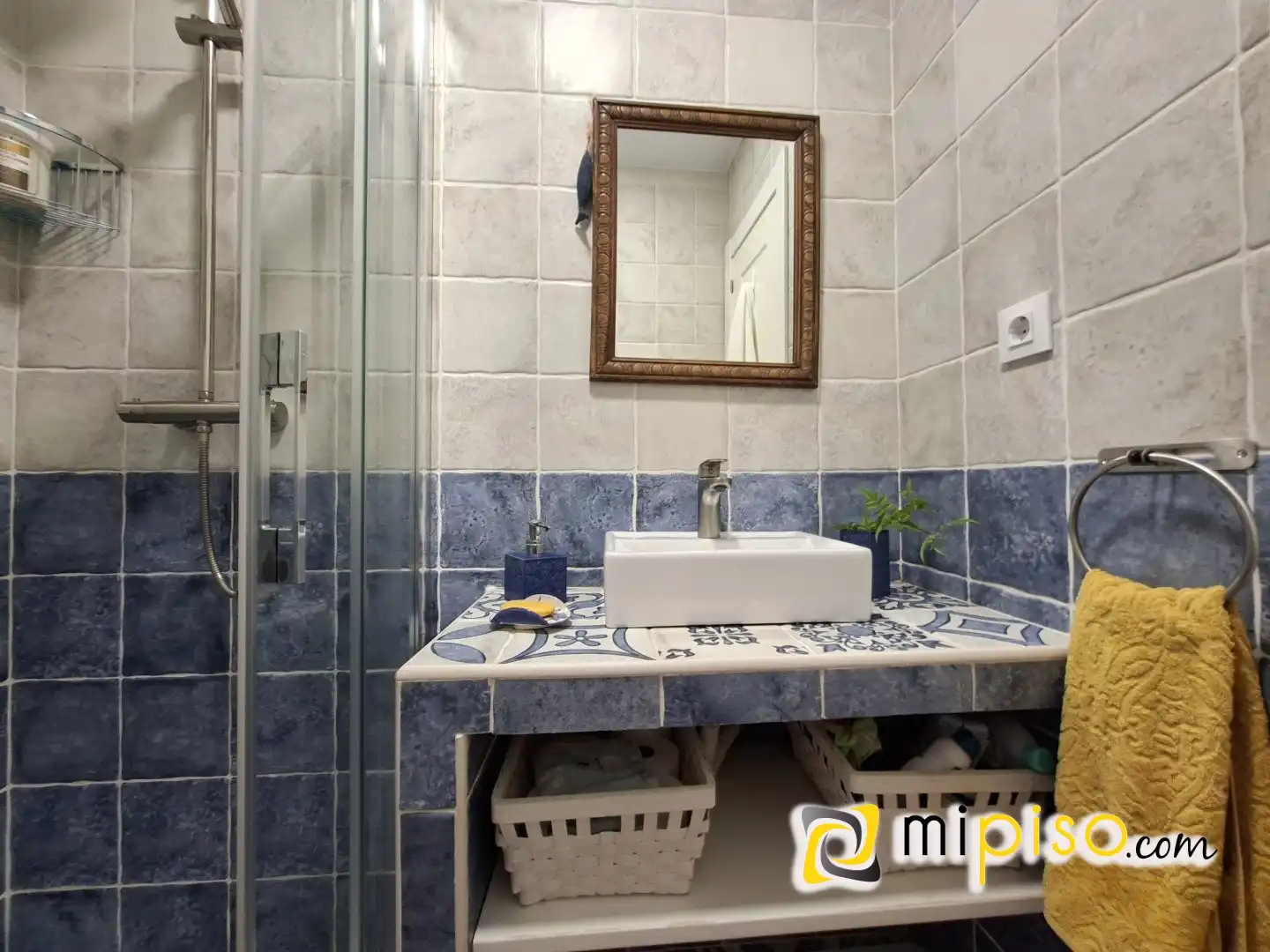 Bathroom of Houses for sale in Argoños   with Heating