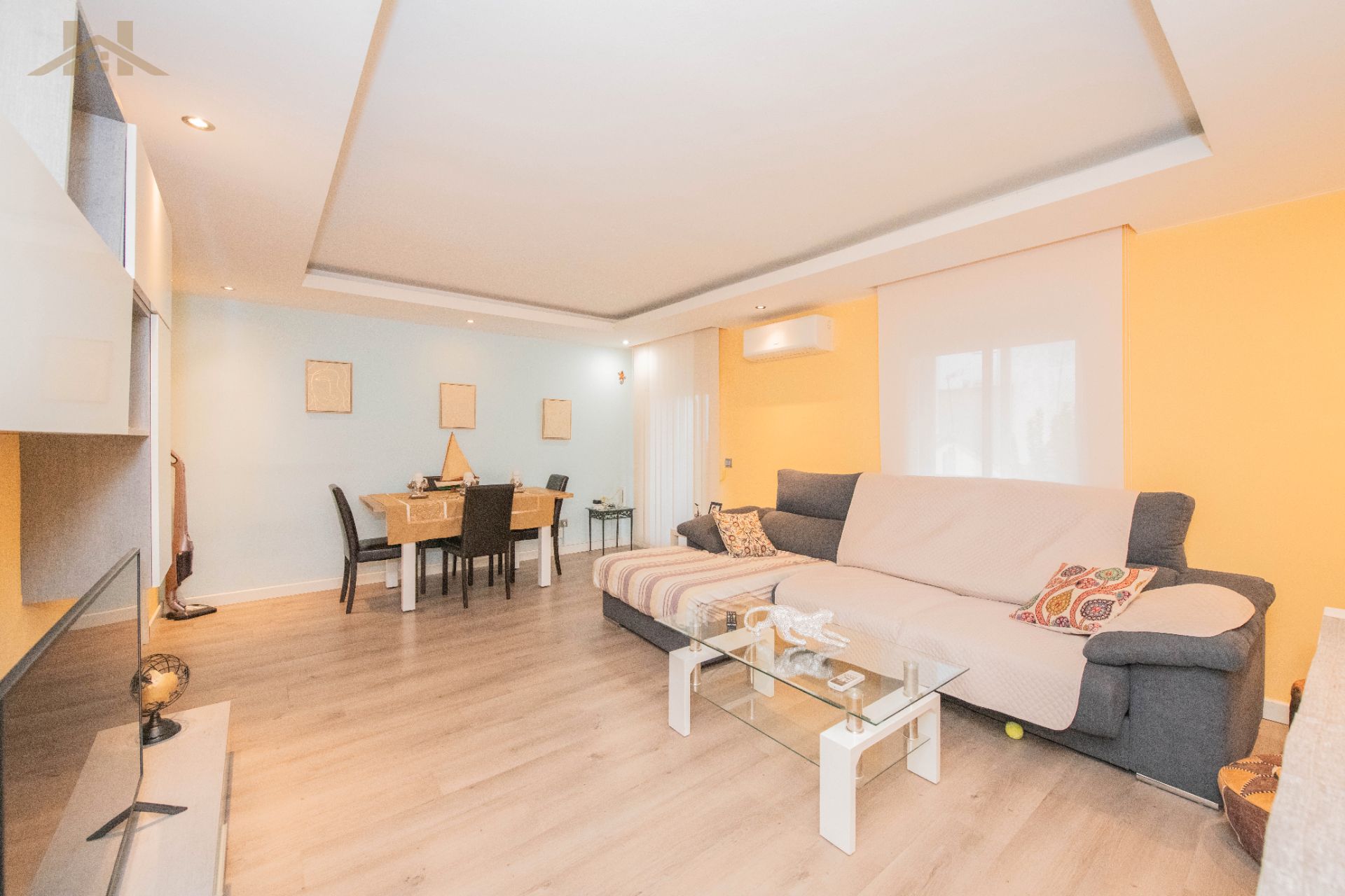 Living room of Flat for sale in Pinto  with Air Conditioner, Heating and Terrace