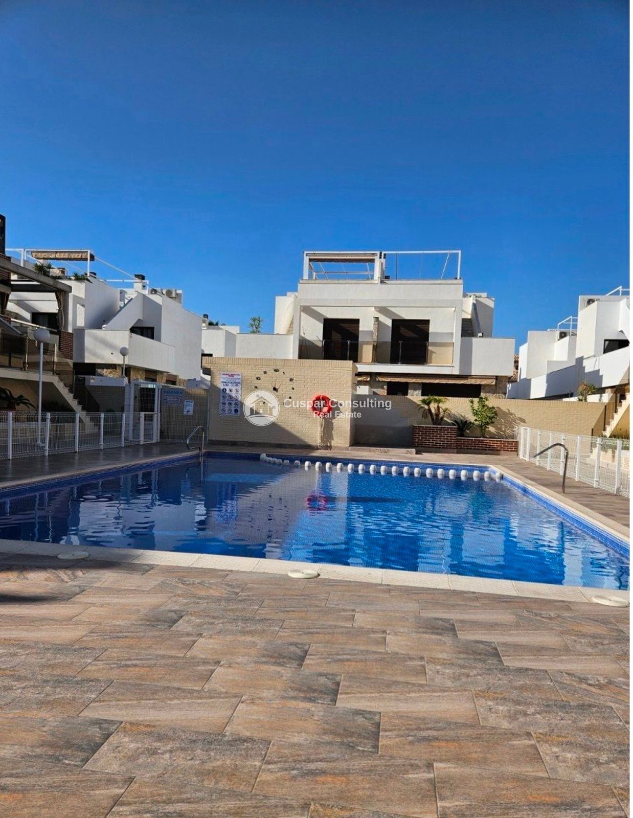 Piscina de Apartament en venda en Orihuela amb Aire condicionat, Calefacció i Terrassa