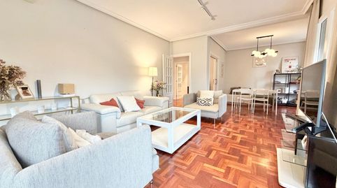 Foto 4 de Piso de alquiler en Logroño - Cl General Vara del Rey, Gran Via, Logroño