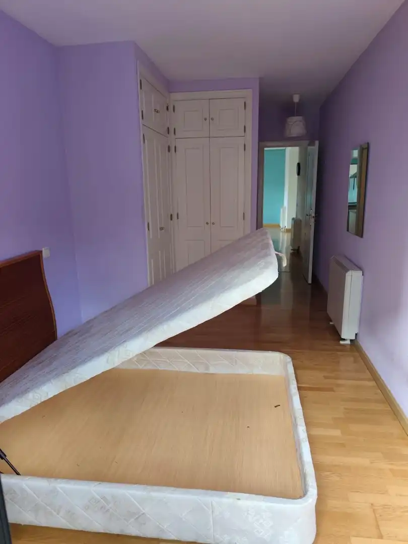 Bedroom of Flat for sale in Velilla de San Antonio  with Heating, Terrace and Furnished