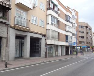 Vista exterior de Local en venda en Leganés amb Aire condicionat