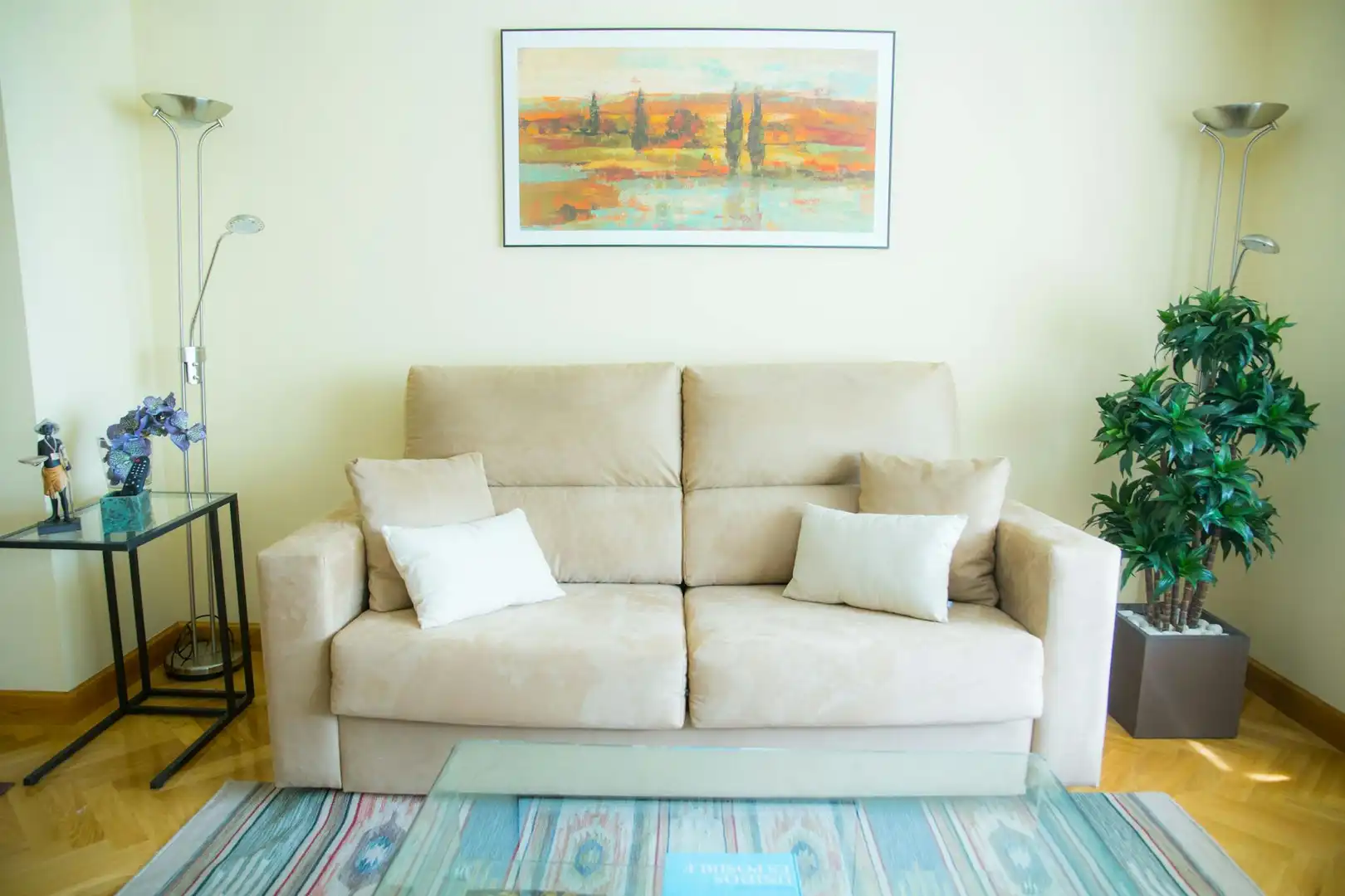 Wohnzimmer von Wohnung zur Miete in Madrid mit Klimaanlage, Heizung und Privatgarten