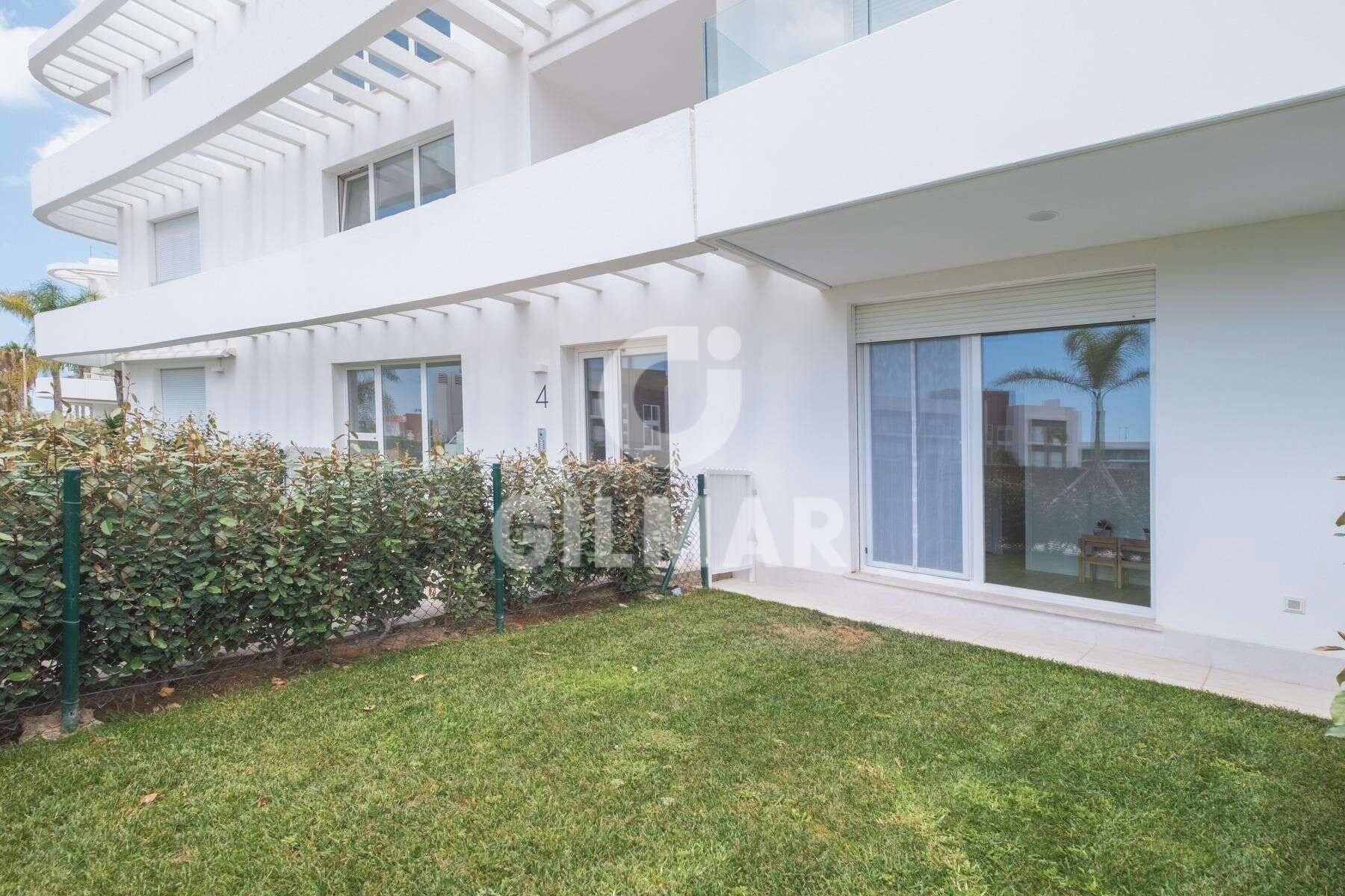 Jardí de Pis de lloguer en Chipiona amb Aire condicionat, Jardí privat i Moblat