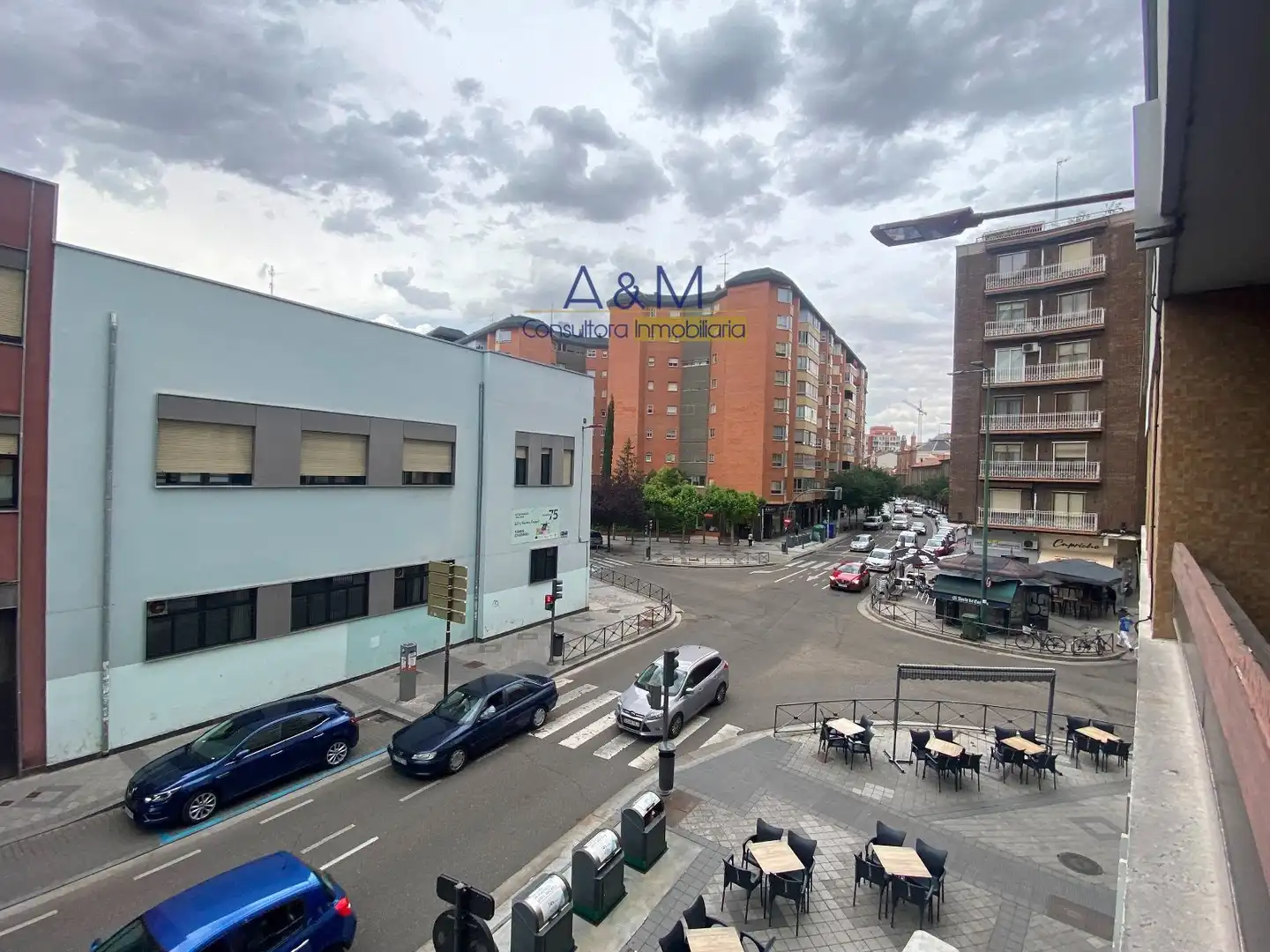 Außenansicht von Büro zum Verkauf in Valladolid