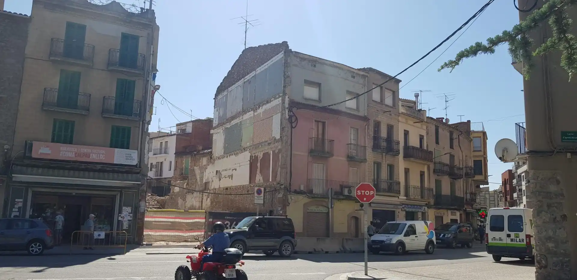 Vista exterior de Edificio en venta en Súria