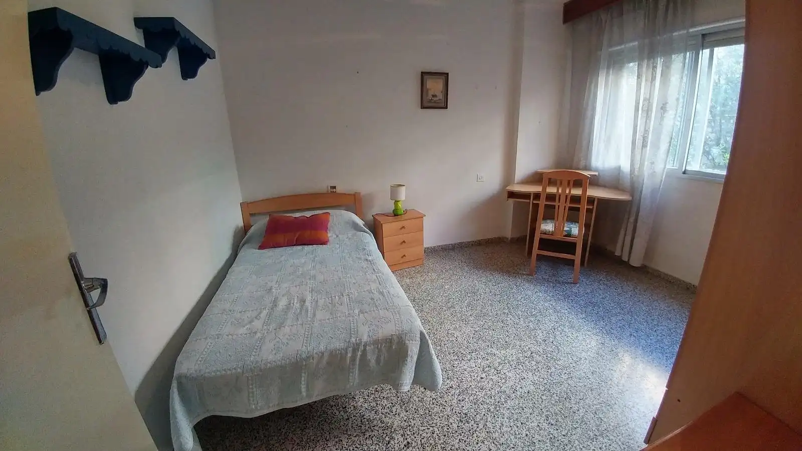 Schlafzimmer von Wohnung zur Miete in Granada mit Möbliert