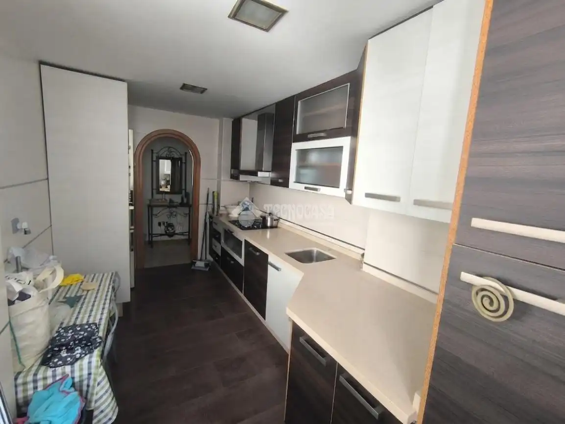 Cocina de Piso en venta en Estepona con Terraza