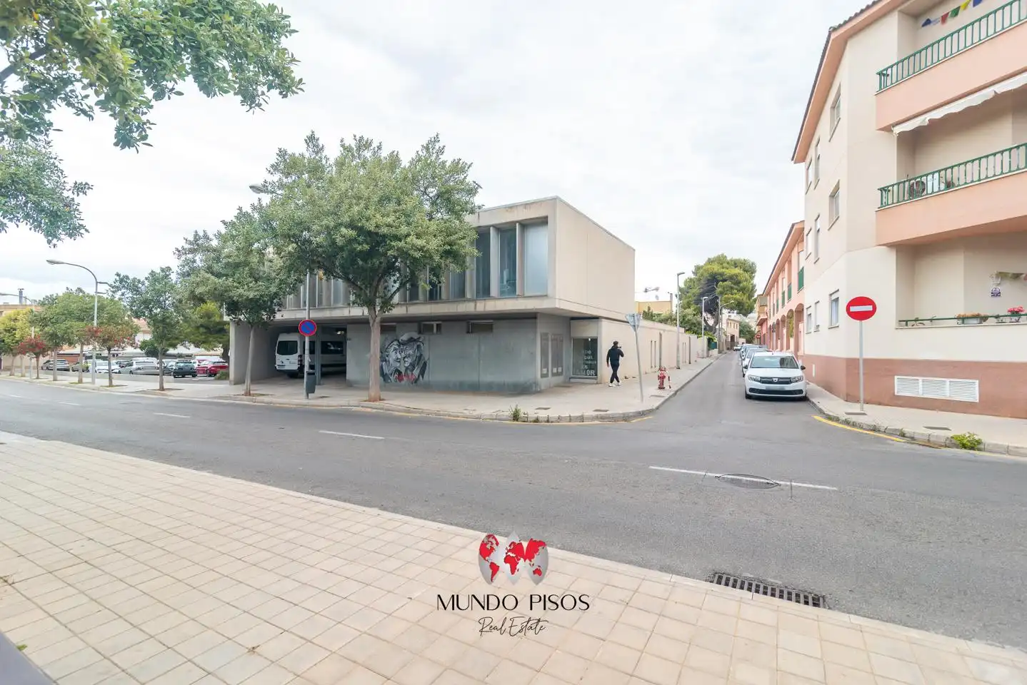 Außenansicht von Erdgeschoss zum Verkauf in  Palma de Mallorca mit Klimaanlage, Heizung und Terrasse