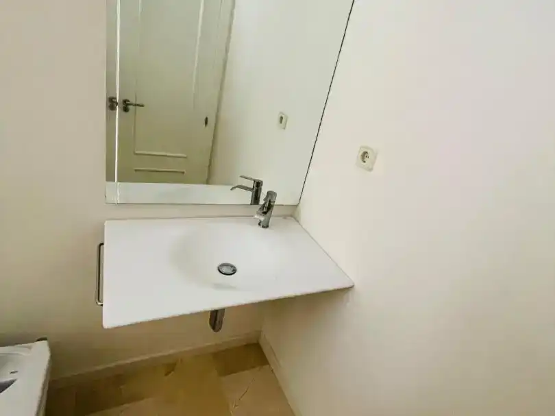 Badezimmer von Wohnung zur Miete in Playa de San Juan - El Cabo de las Huertas