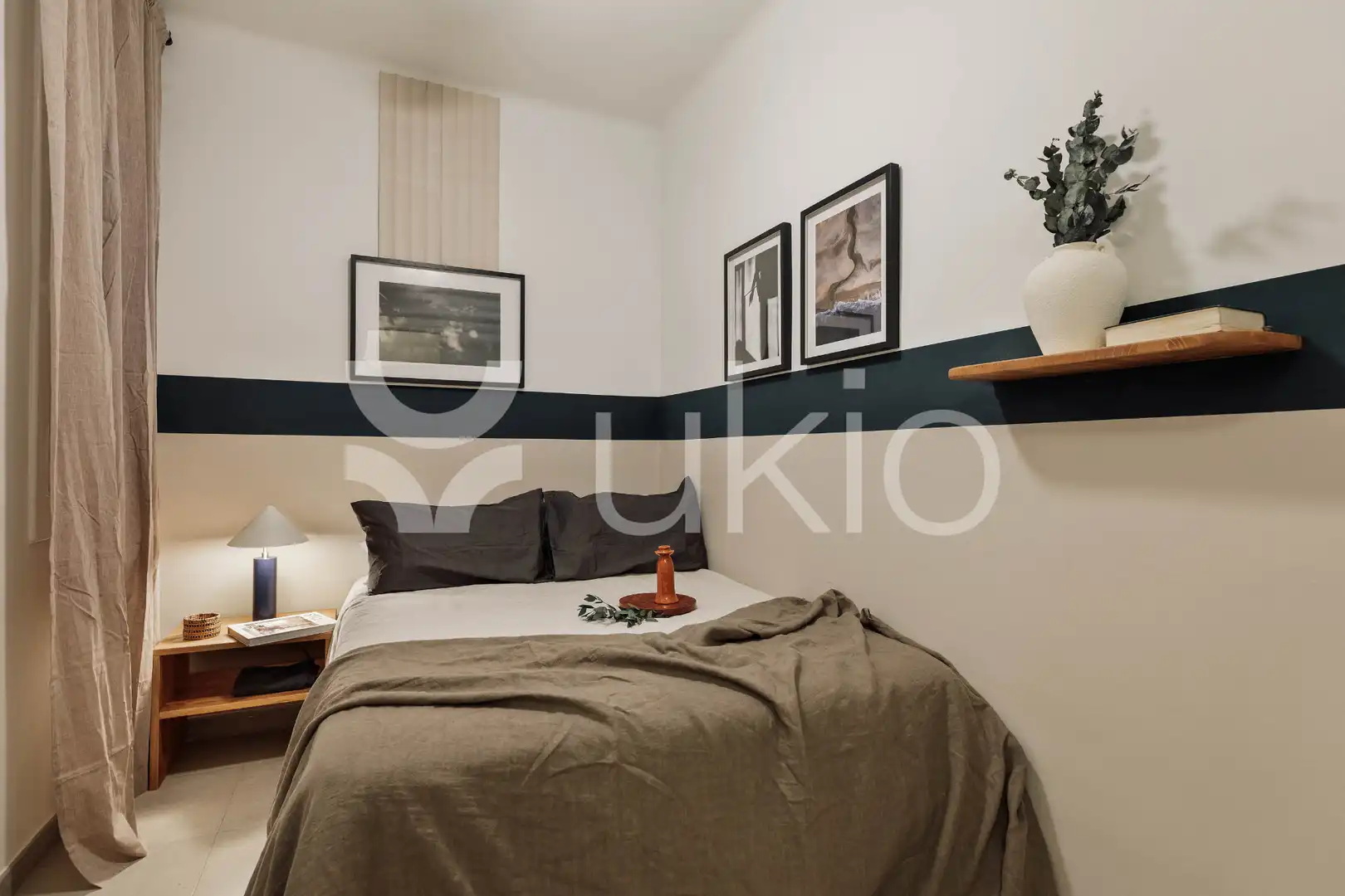 Habitación de Apartamento de alquiler en Barcelona con Aire acondicionado, Calefacción y Amueblado