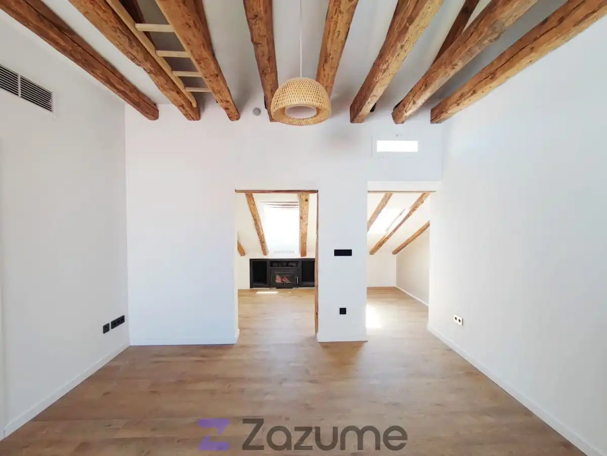 Ático de alquiler en  Madrid Capital con Aire acondicionado, Calefacción y Horno