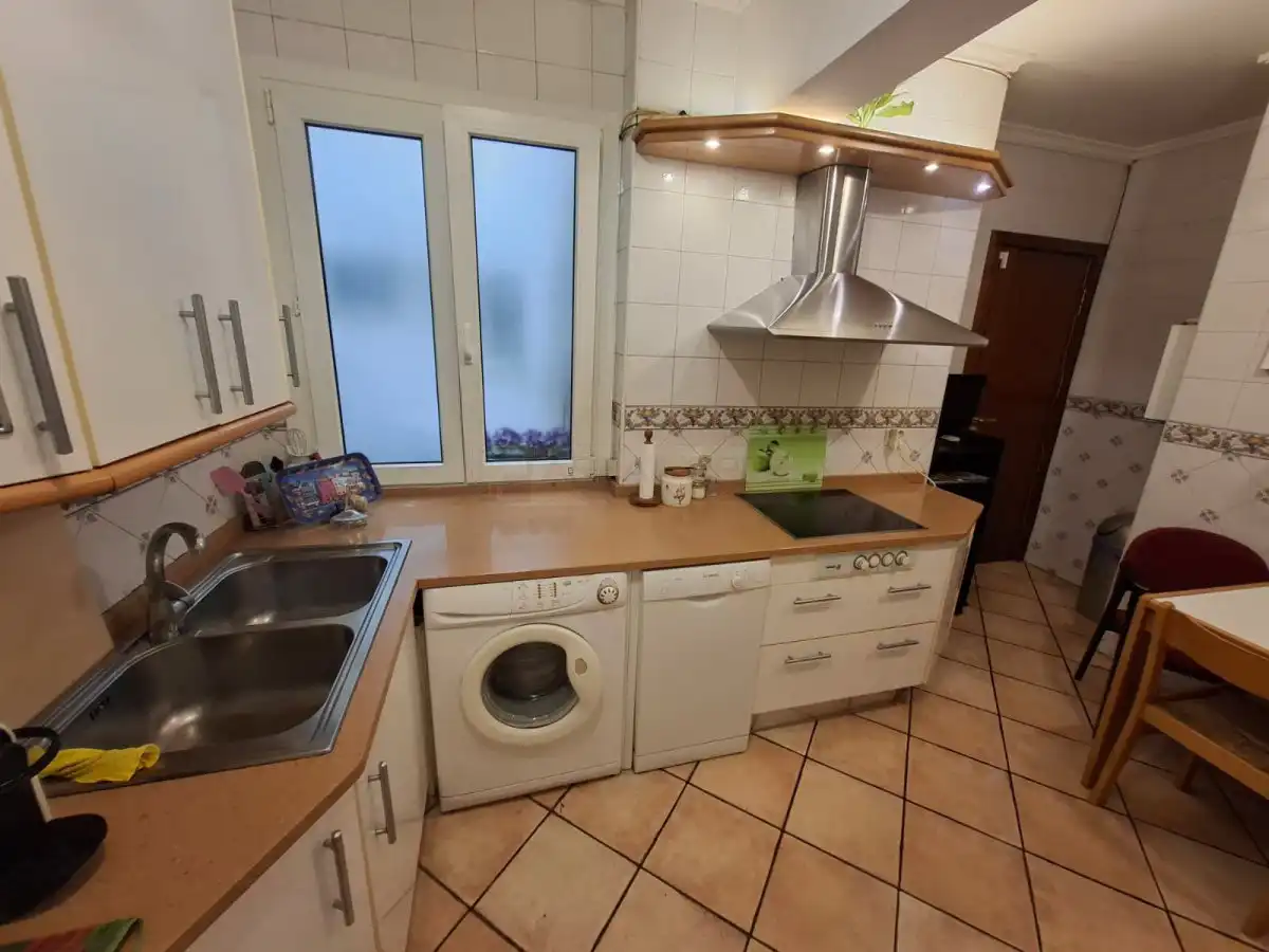 Cocina de Piso en venta en Vitoria - Gasteiz con Calefacción y Parquet