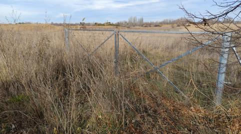 Foto 4 de Terreno en venta en La Montaña - El Cortijo, Aranjuez