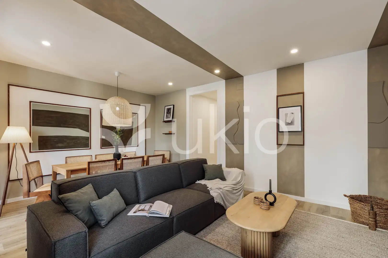 Appartement compact avec terrasse à louer à Gran Via de les Corts Catalanes, imagen 8