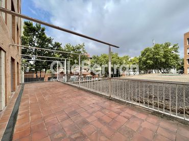 Wohnung mit Garten zum Verkauf in de Salvador Espriu 31