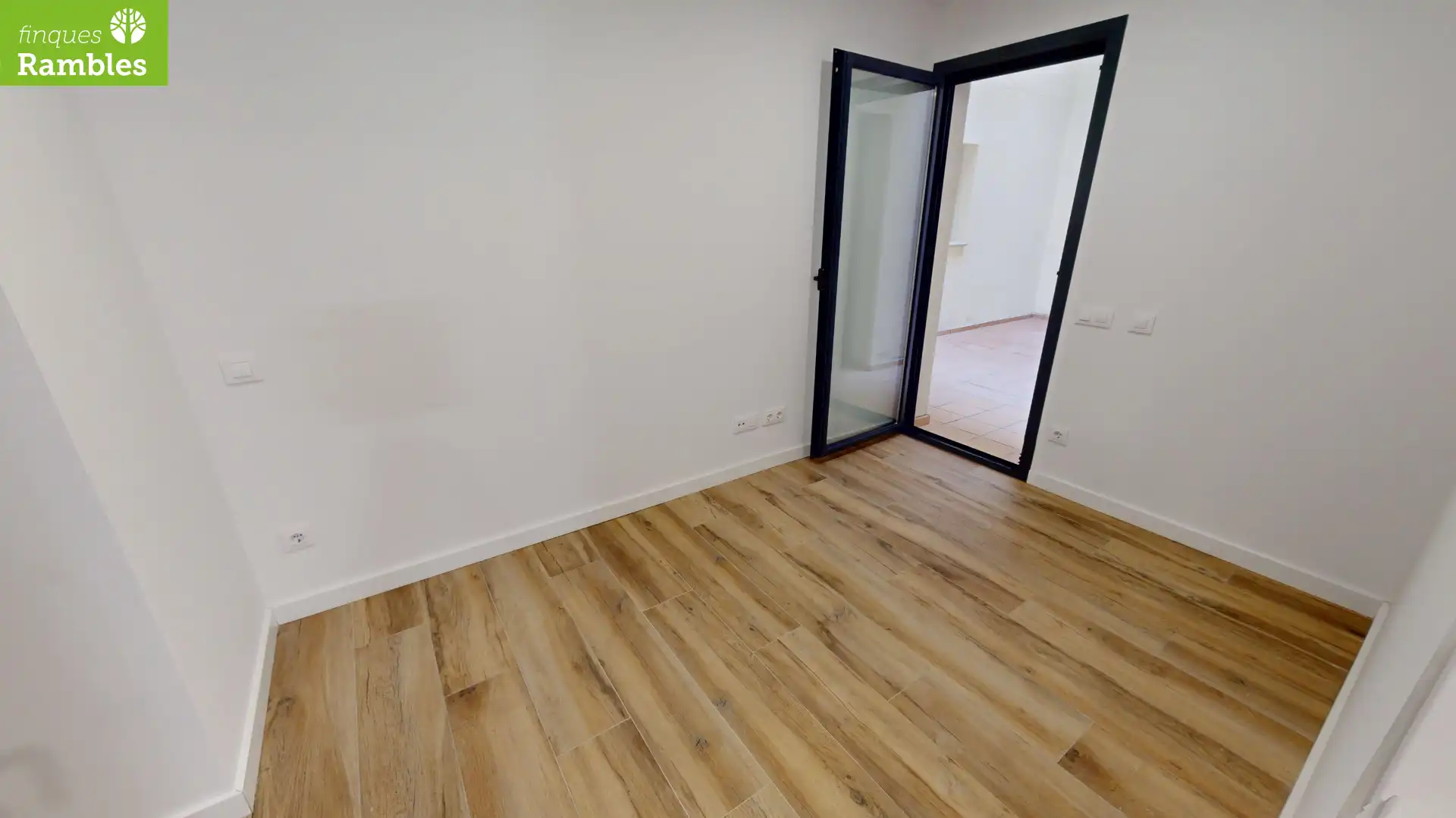 Neubau-Wohnung mit Terrasse zum Verkauf in Plaça del Rei 16, imagen 23