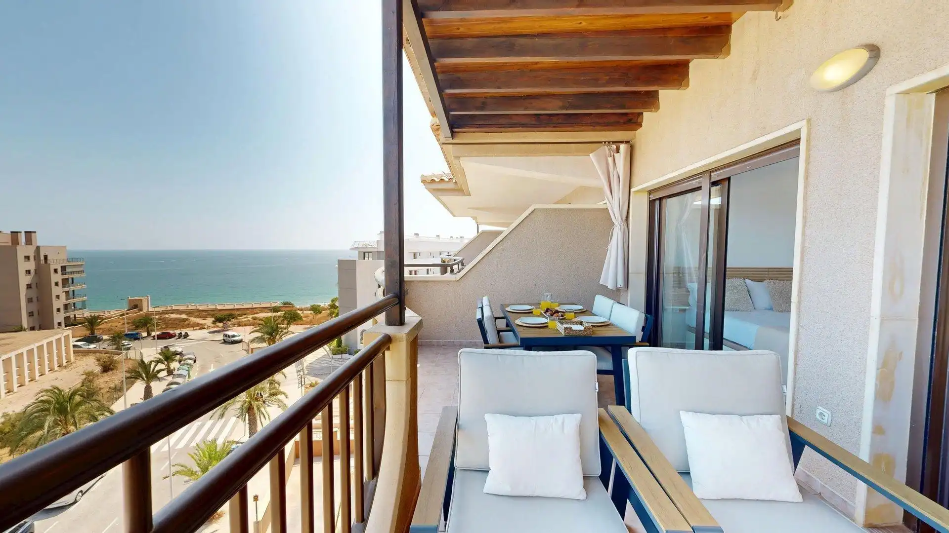 Terraza de Apartamento de alquiler en Elche / Elx con Aire acondicionado, Calefacción y Jardín privado