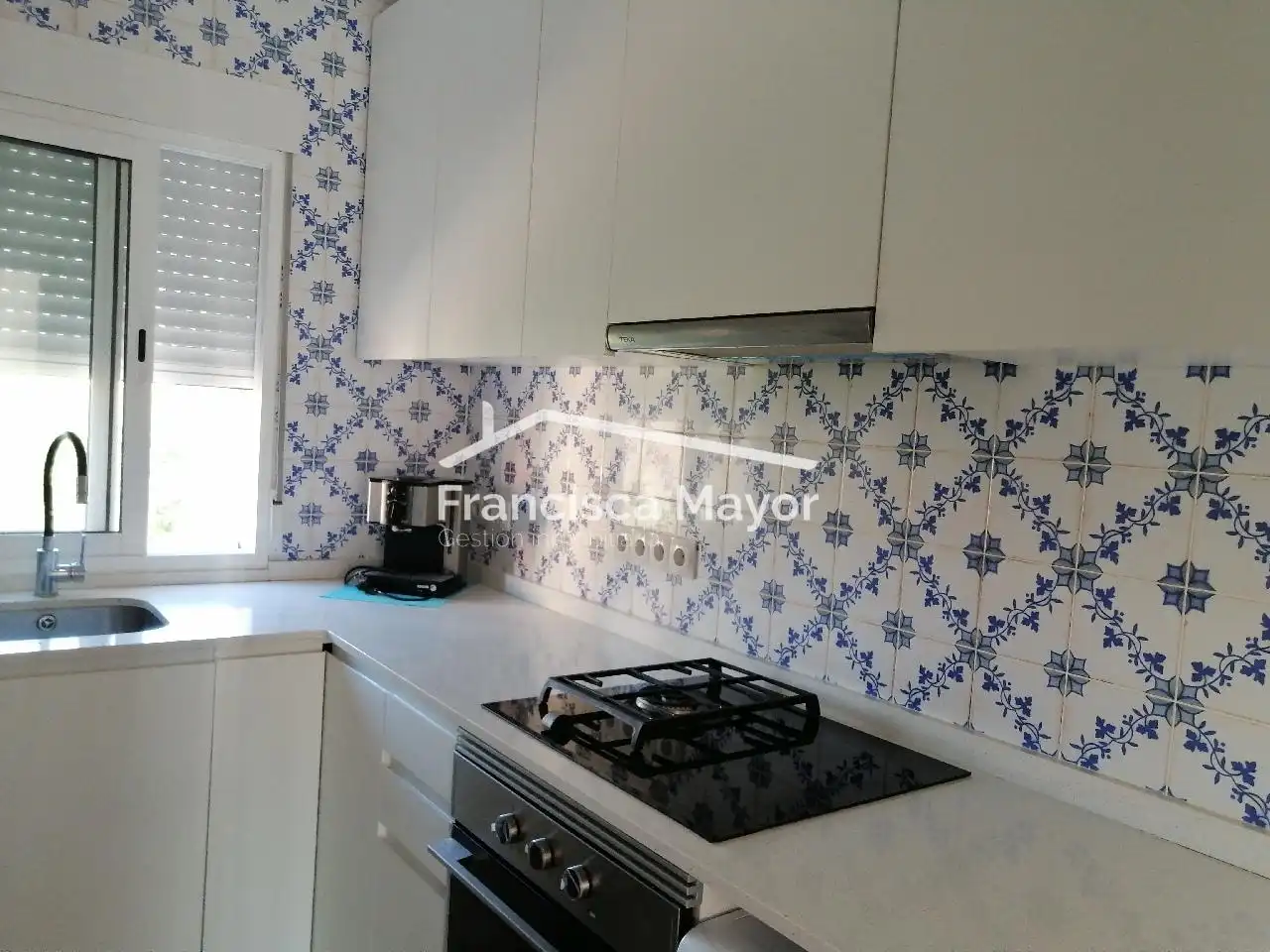 Cocina de Piso de alquiler en Valencia con Aire acondicionado, Terraza y Amueblado