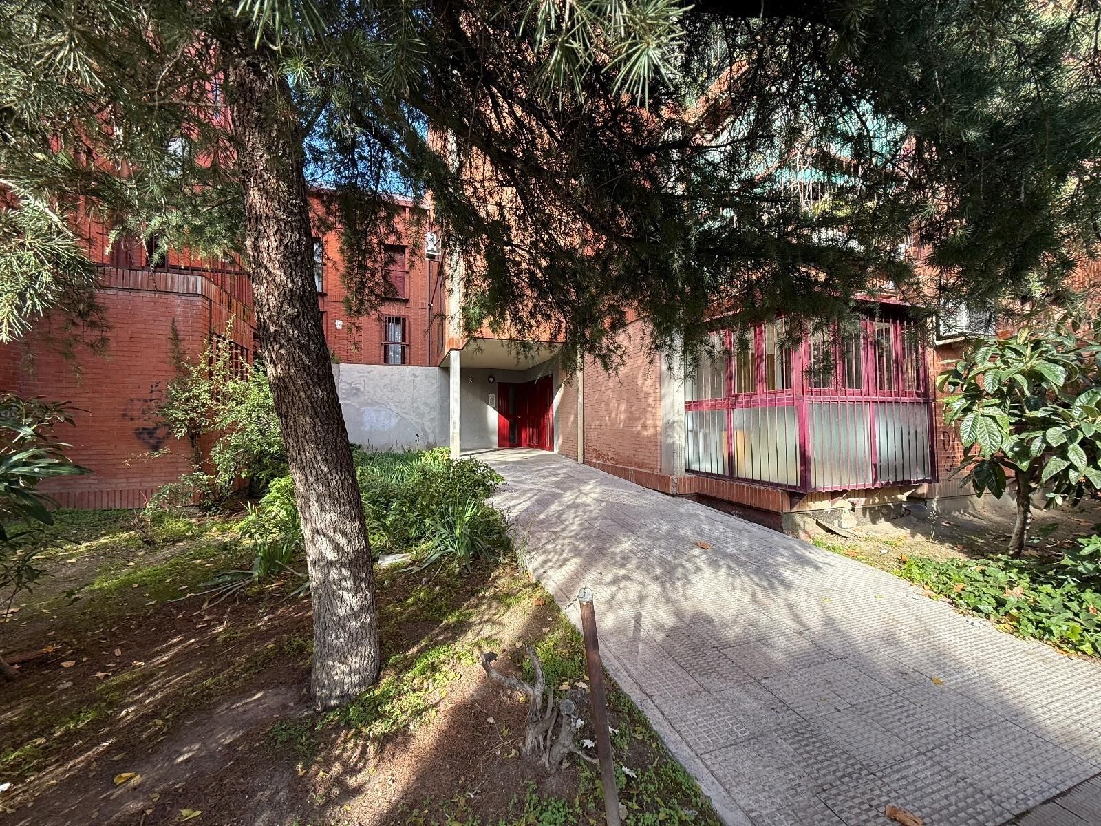 Vista exterior de Apartament en venda en  Madrid Capital