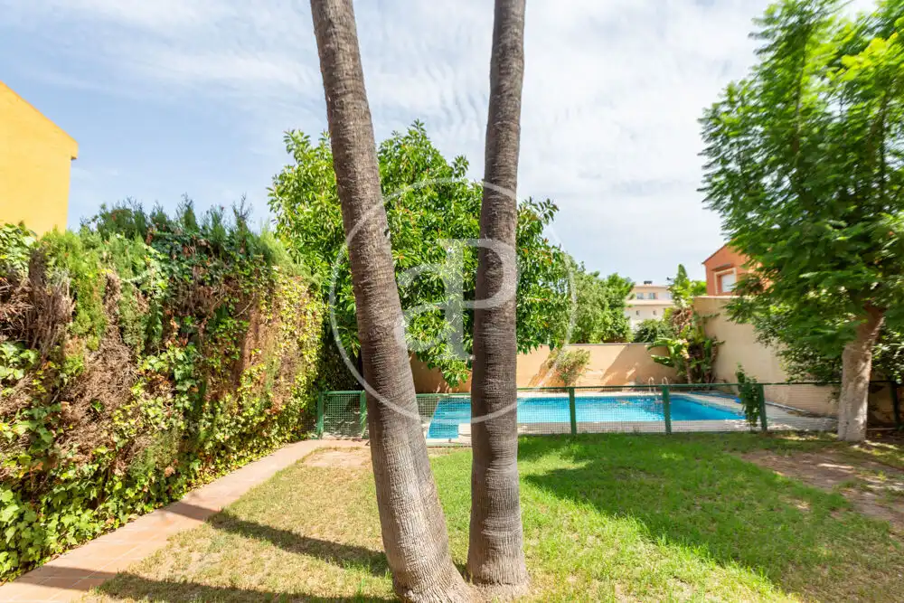 Jardí de Casa o xalet en venda en L'Eliana amb Aire condicionat, Calefacció i Jardí privat