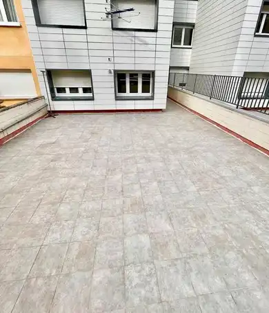 Piso en venta en Calle Tirso de Molina, El Coto