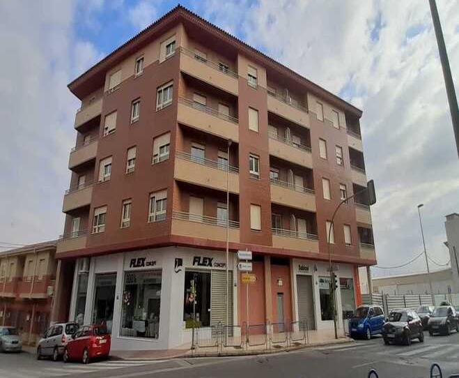 Foto 1 de Pis en venda a Reyes Catolicos, Villarrobledo, Albacete