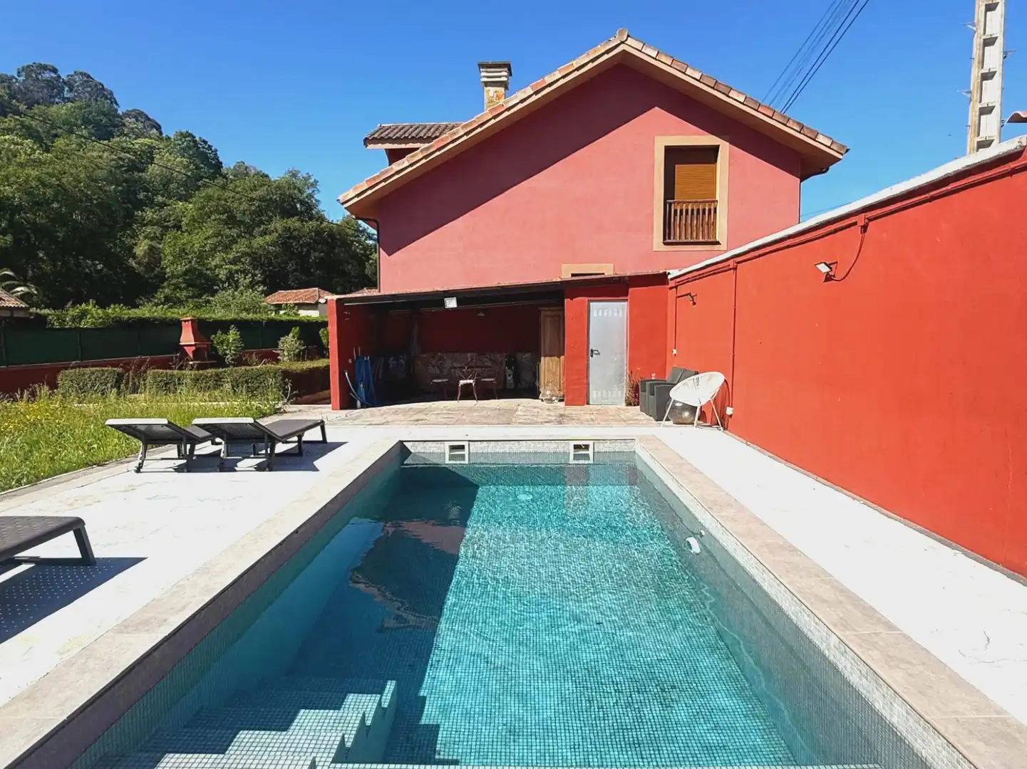 Piscina de Casa o chalet en venta en Castrillón con Calefacción, Jardín privado y Piscina