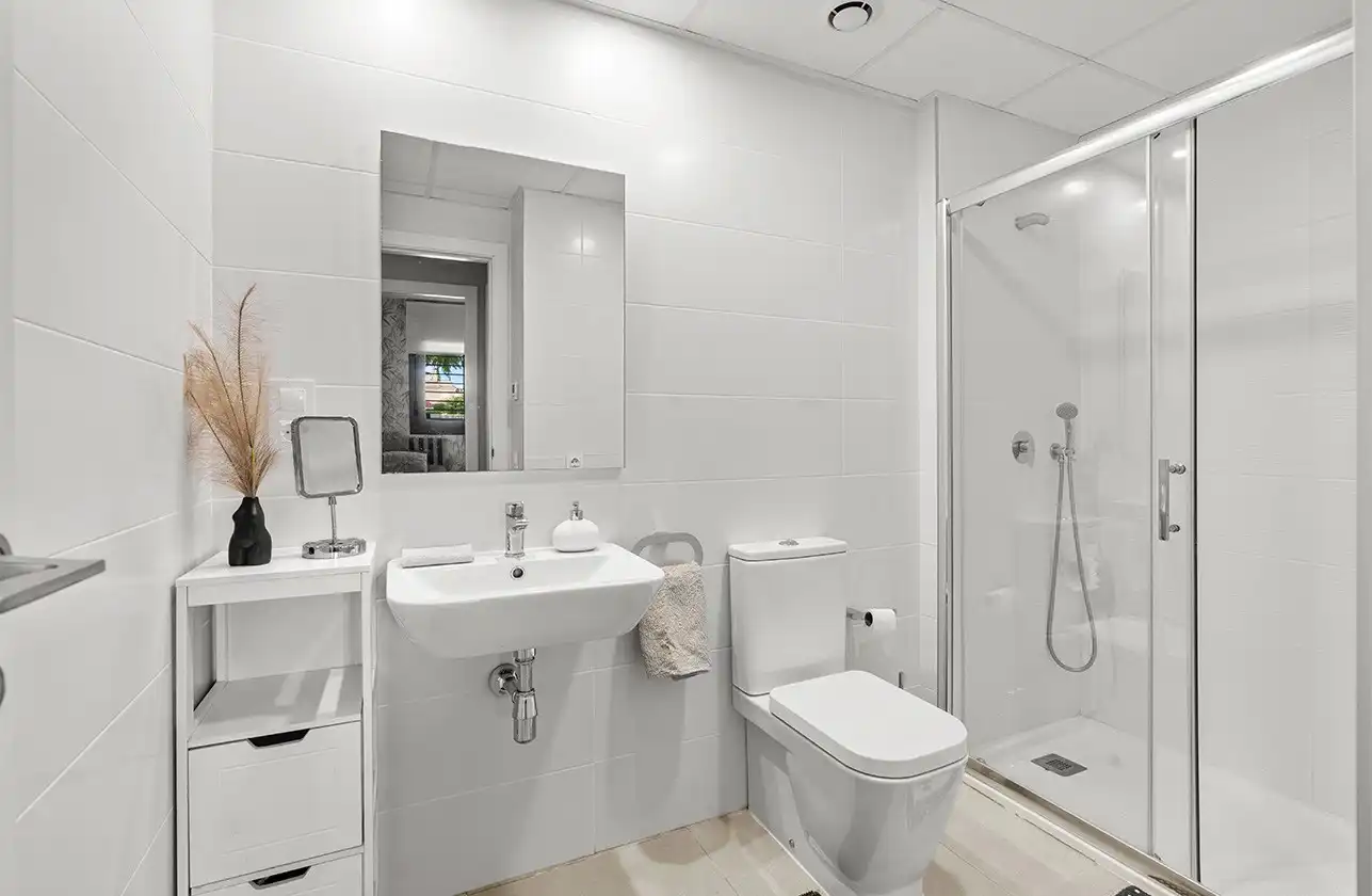 Bany de Apartament en venda en Orihuela amb Aire condicionat, Calefacció i Jardí privat