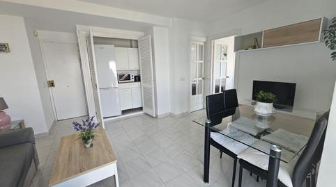 Foto 3 de Piso de alquiler en Calahonda, Mijas