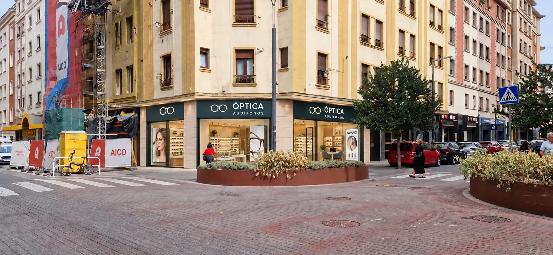 Local de lloguer en  Pamplona / Iruña amb Aire condicionat, Calefacció i Parquet