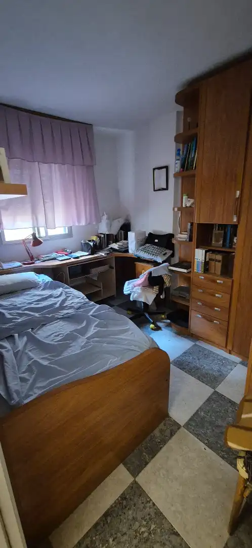 Habitación de Piso en venta en Málaga con Terraza y Trastero