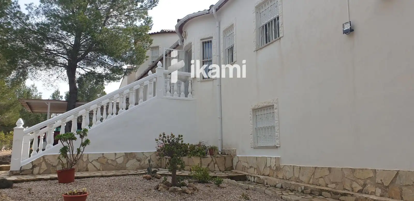 Vista exterior de Casa o chalet en venta en Montroi / Montroy con Calefacción, Terraza y Trastero
