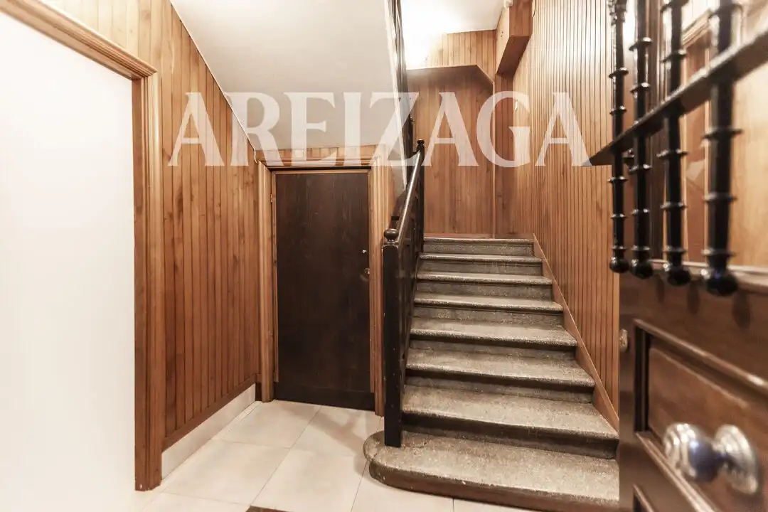 Piso en venta en Donostia - San Sebastián  con Calefacción y Balcón