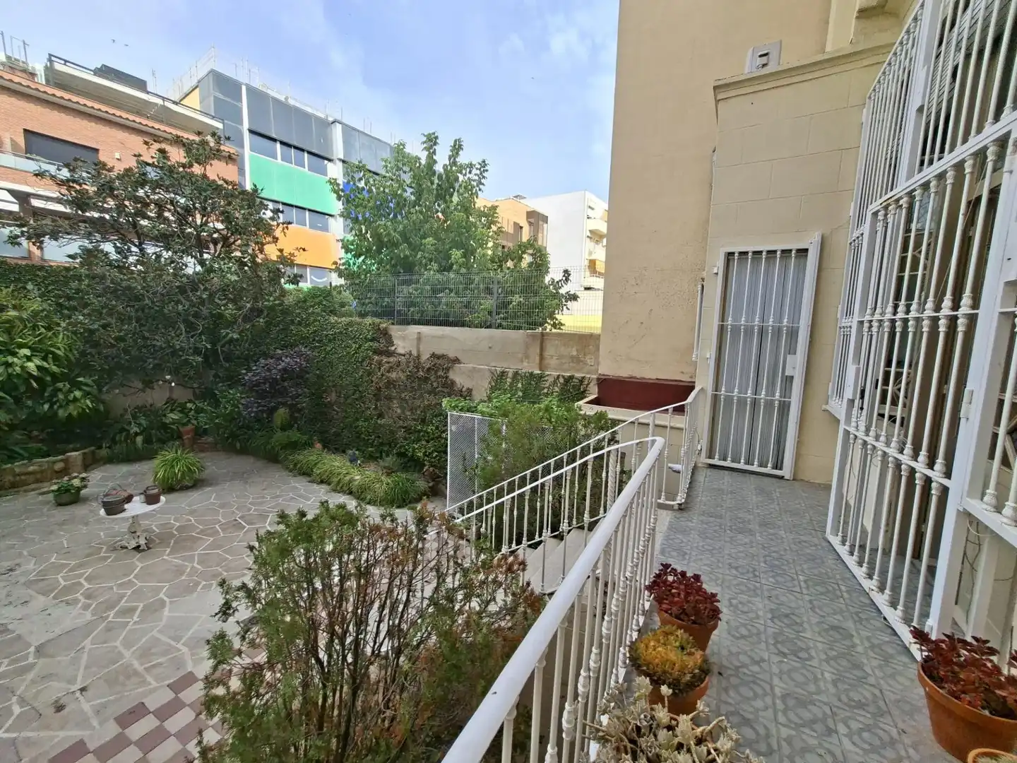 Jardín de Casa o chalet de alquiler en Badalona con Aire acondicionado, Calefacción y Jardín privado