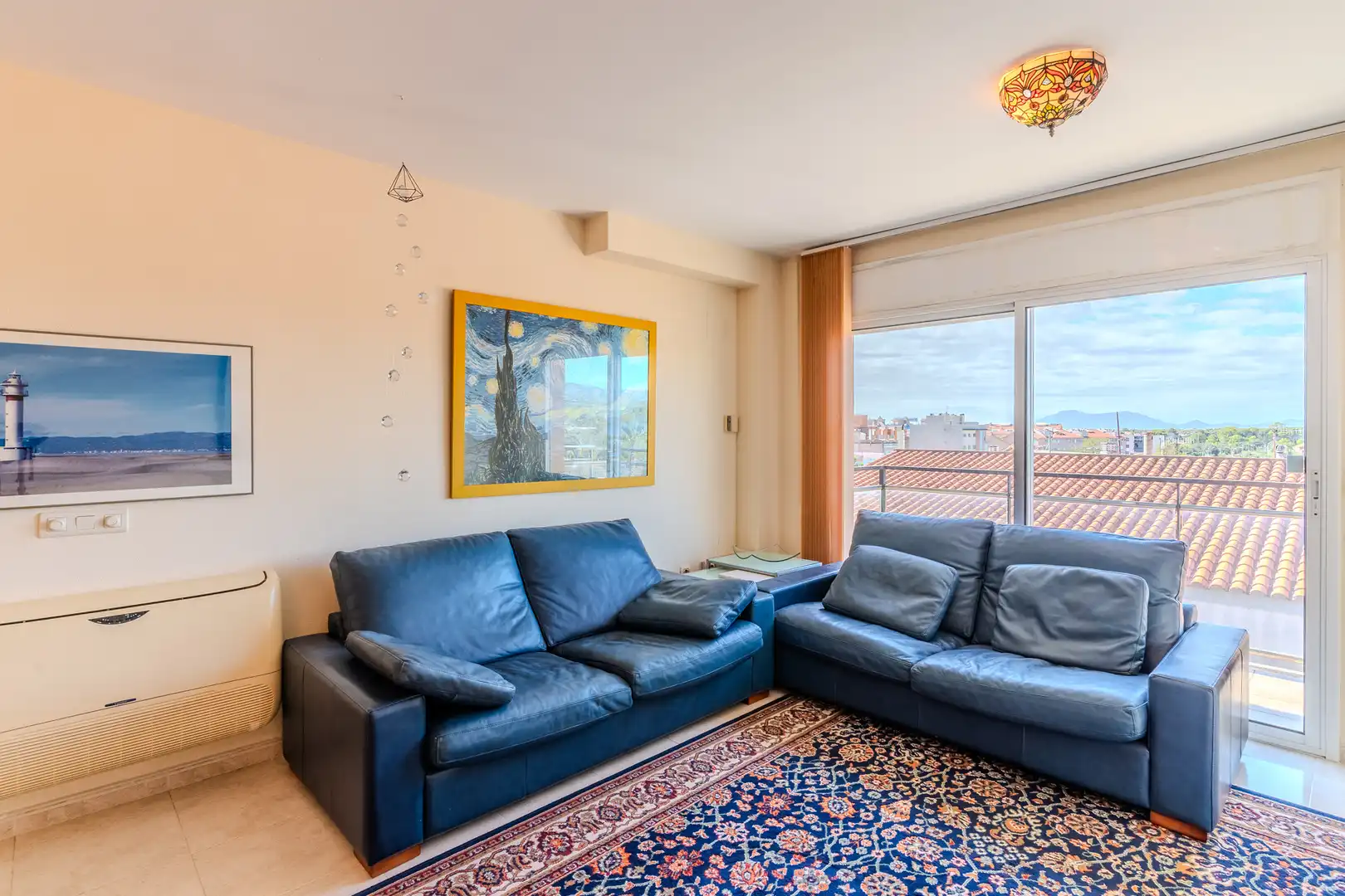 Sala de estar de Dúplex en venta en L'Ampolla con Aire acondicionado, Calefacción y Terraza