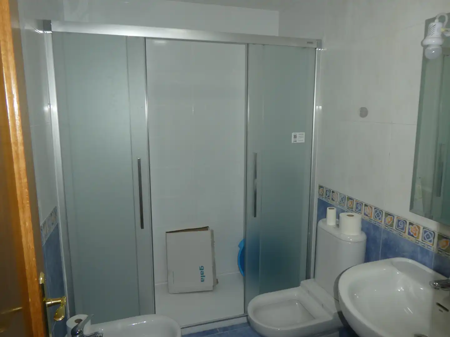 Bathroom of Apartments for sale in Burgos  with Heating, Storage room and Furnished