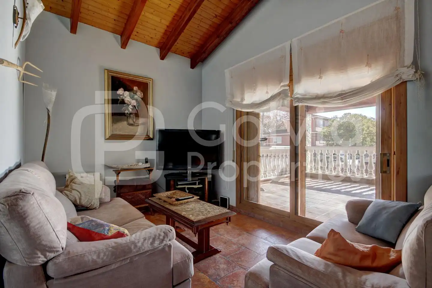 Sala de estar de Casa o chalet en venta en Castelldefels con Aire acondicionado, Calefacción y Jardín privado