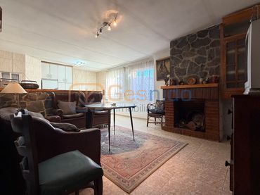 Casa en venda a Santa María la Real de Nieva