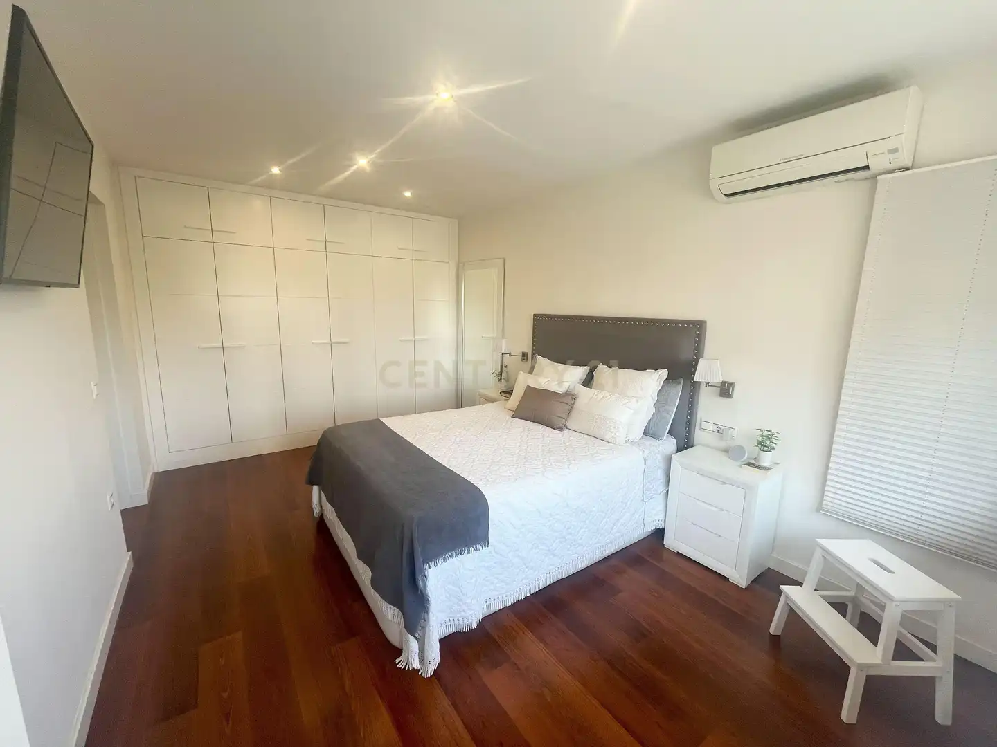 Bedroom of Flat for rent in Málaga  with Air Conditioner, Oven and Washing machine
